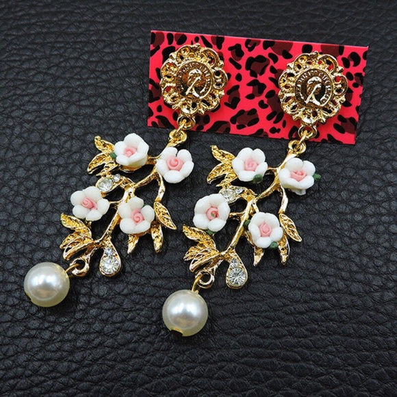 Gold Color Alloy Rhinestone Pearl Flower Pink Drop Jewel earrings Betsey Johnson - Picture 4 of 9